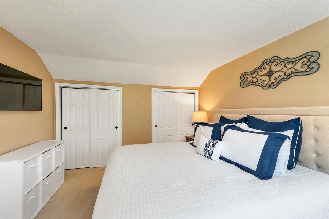 Photo of 14 Juniper