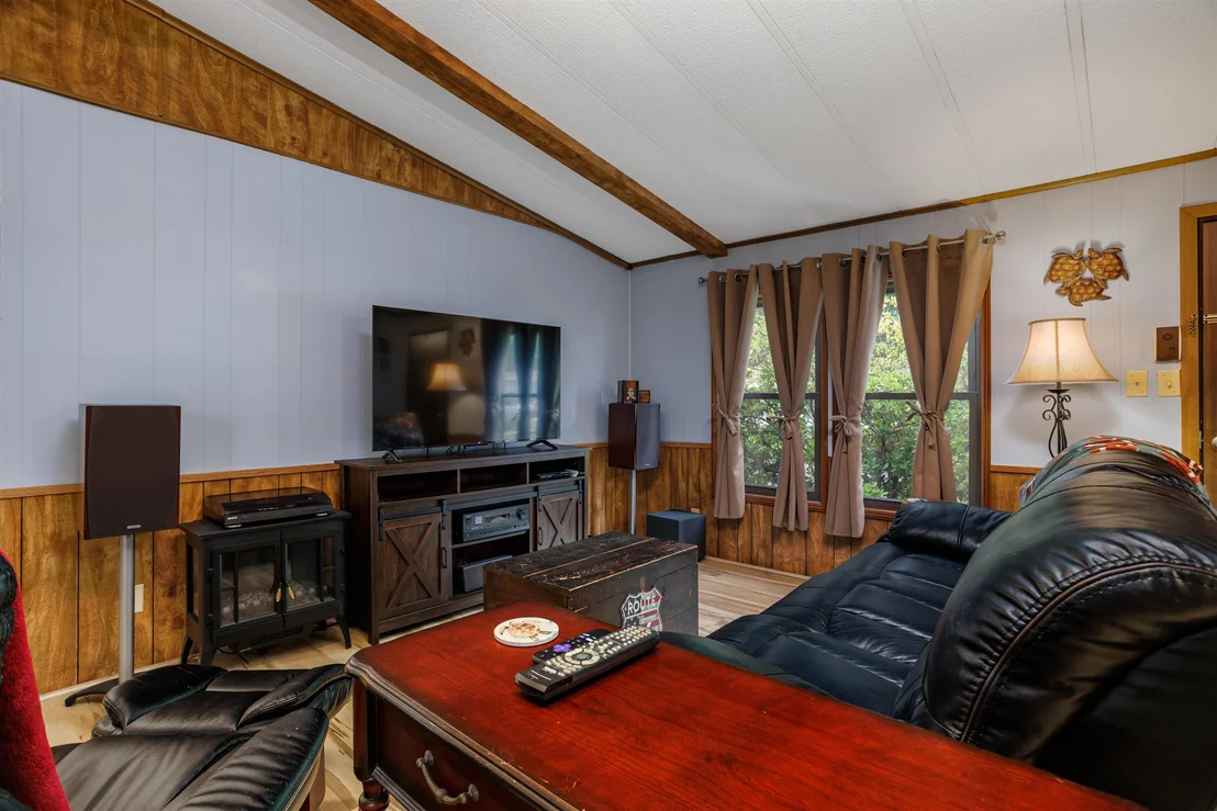 Photo of 53 River Ledge