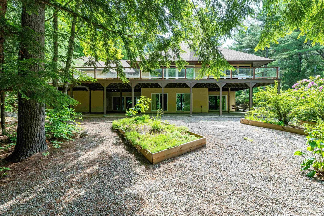 Photo of 14 Forest Ring