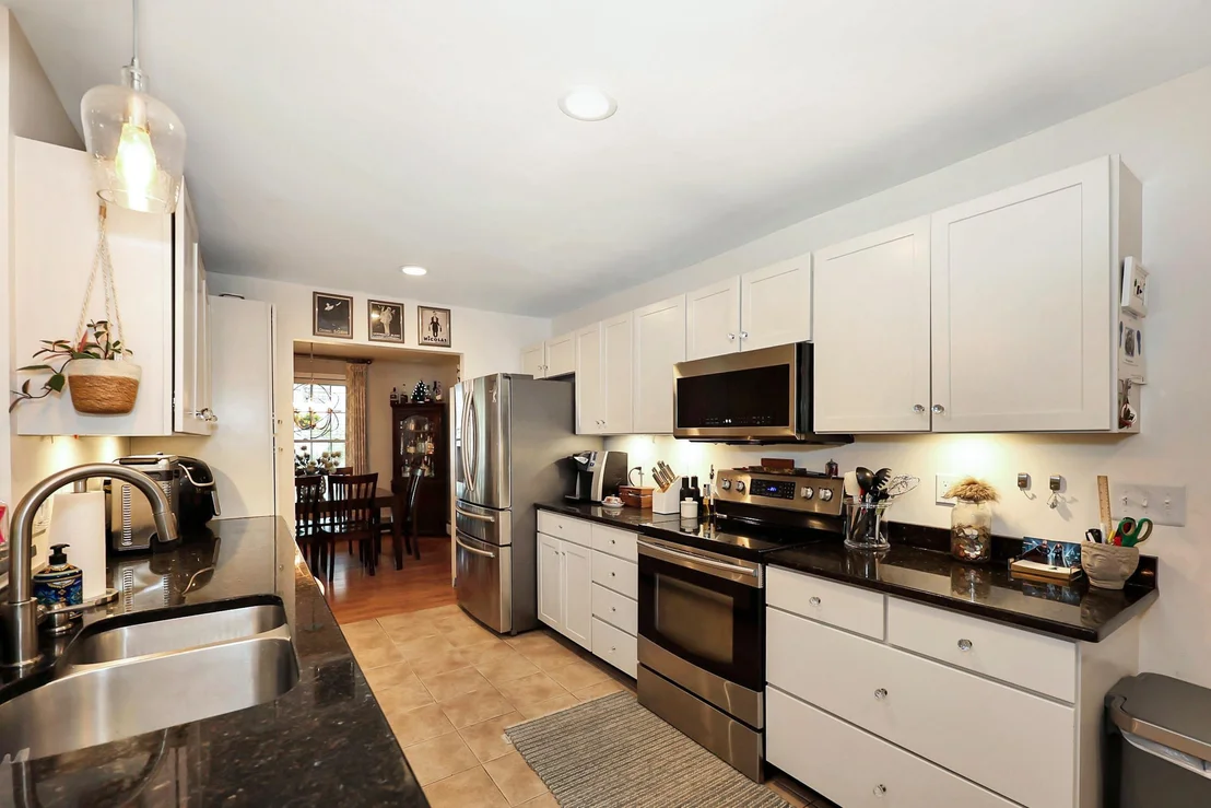 Photo of 237 Stanton