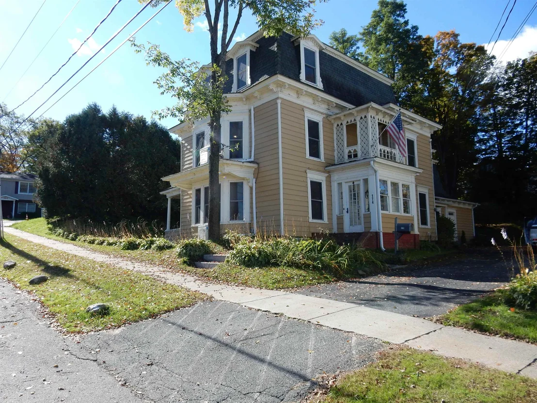 Photo of 174 Third