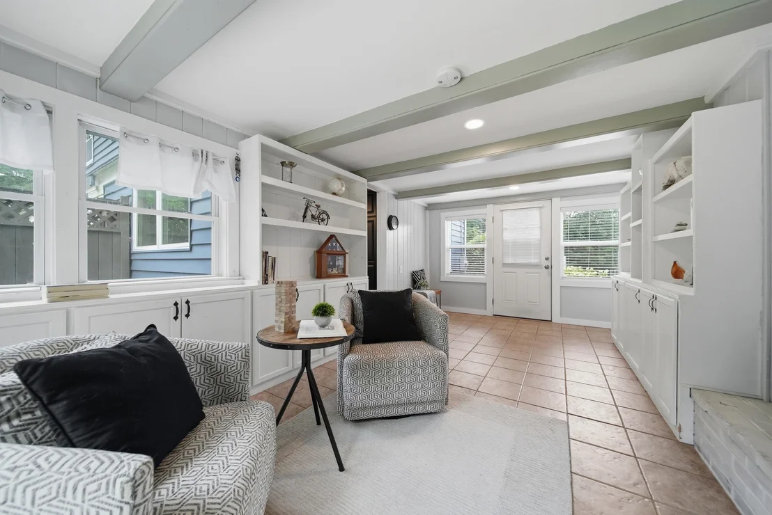 Photo of 27 Baker