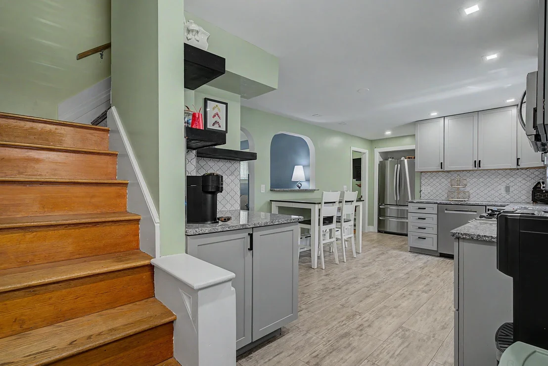 Photo of 30 Elmview