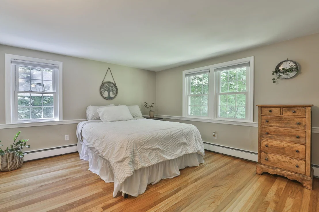 Photo of 24 Beaver Brook