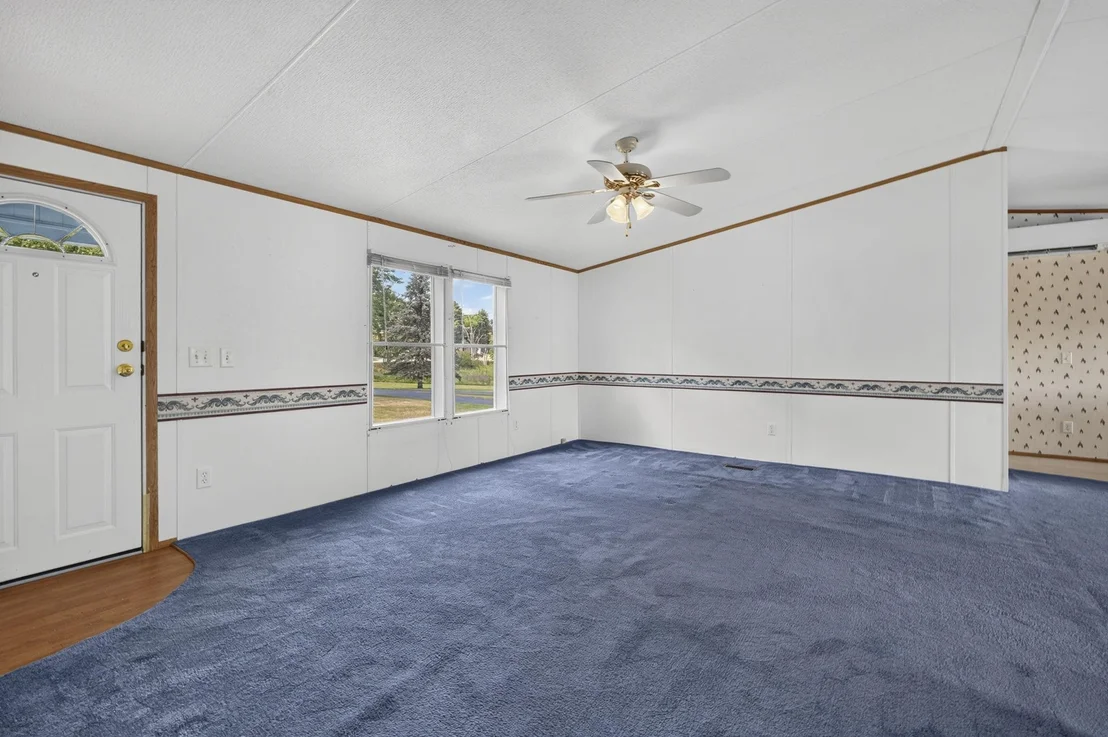 Photo of 955 Calef