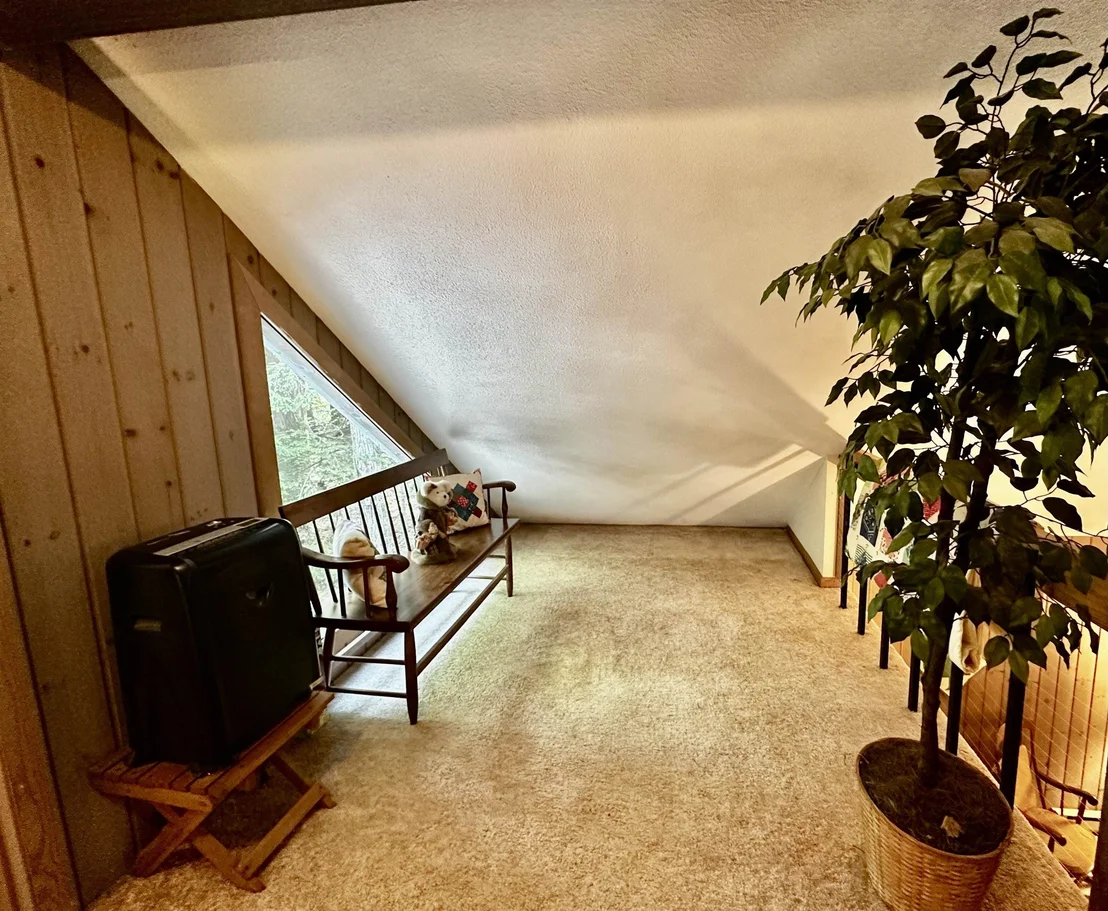 Photo of 78 Greensward