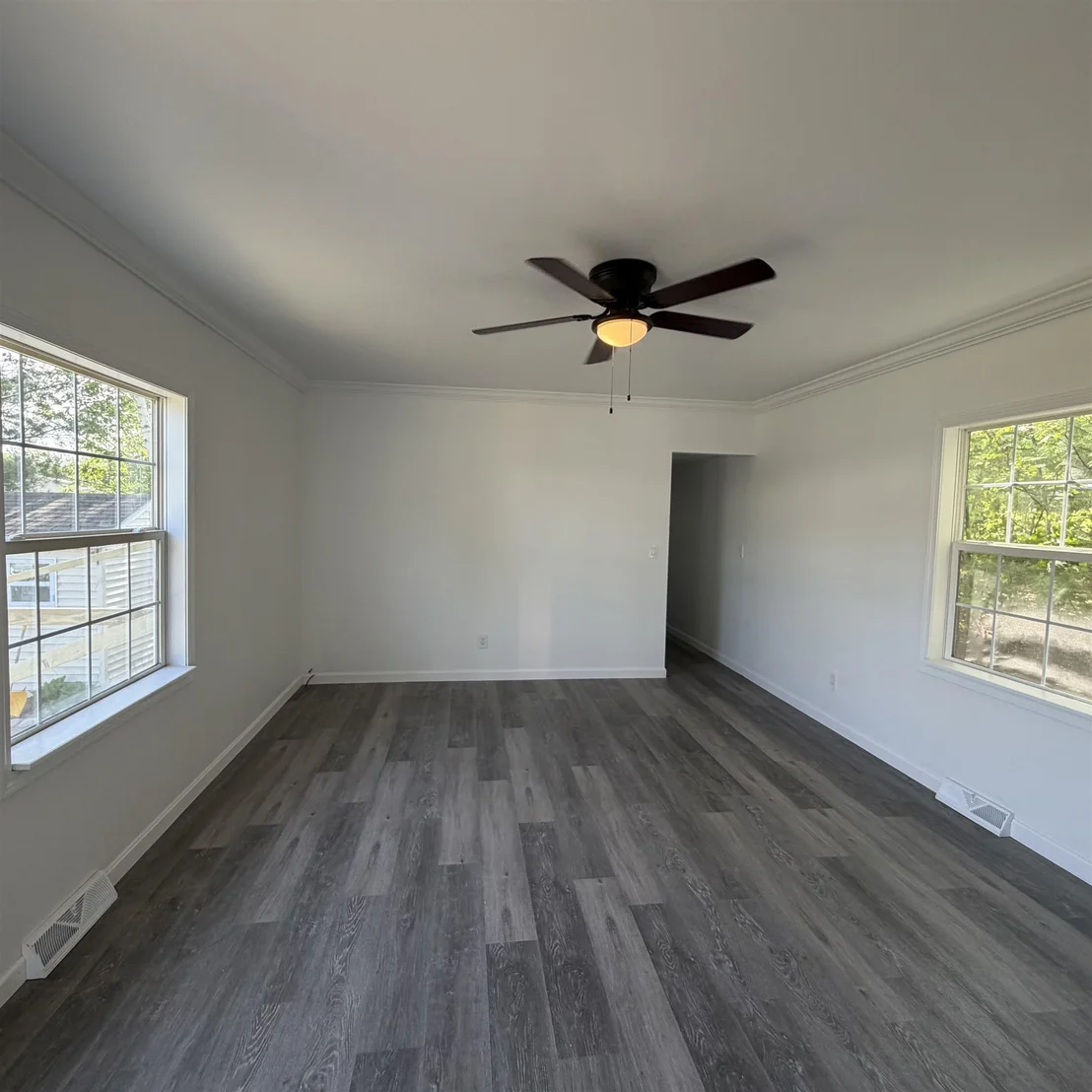 Photo of 25 Riverview