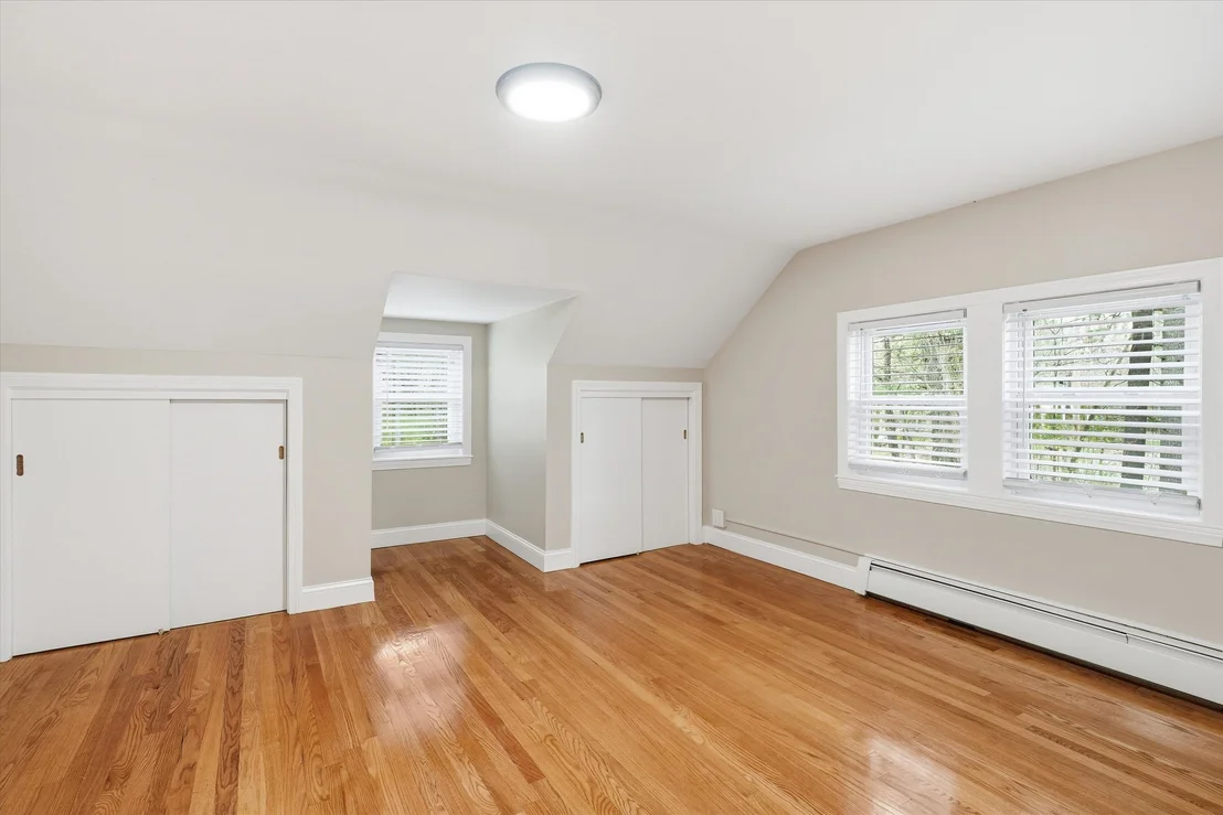 Photo of 293 Lawrence