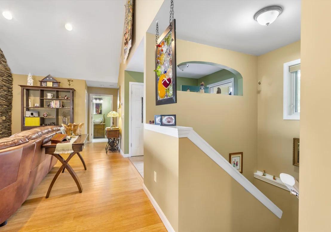Photo of 408 Dubray