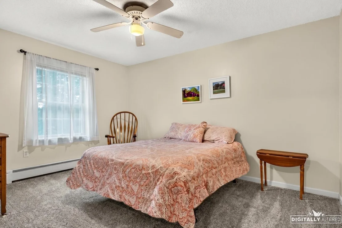Photo of 12 Moon Brook