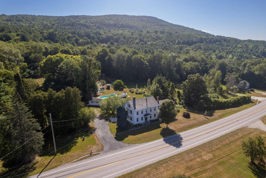 Photo of 6948 US Route 7