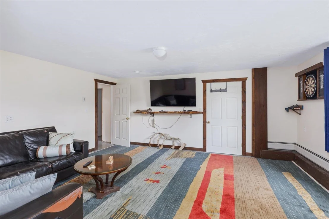 Photo of 55 Chestnut Hill