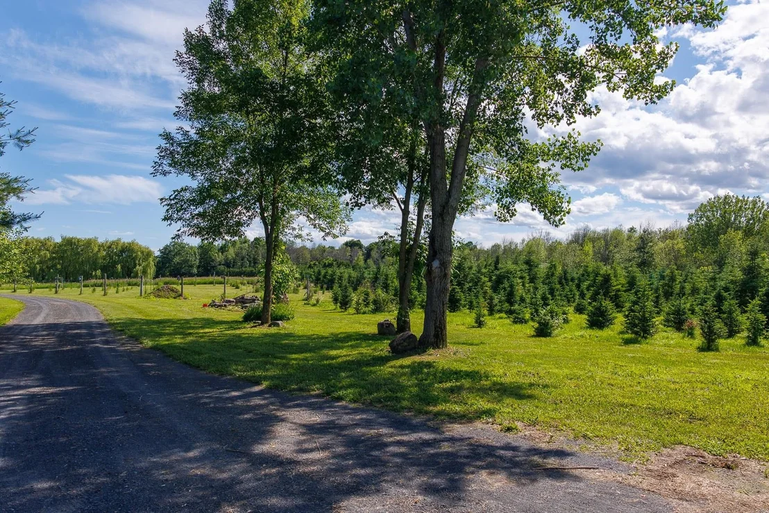 Photo of 2687 US Route 2