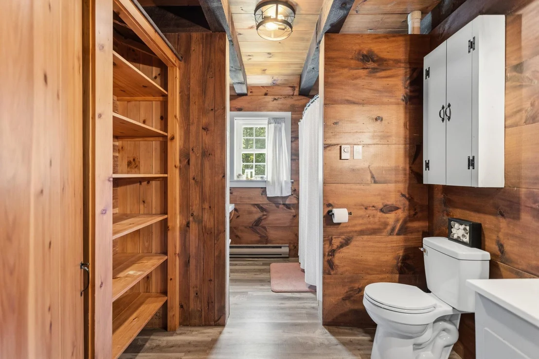 Photo of 498 Brookline
