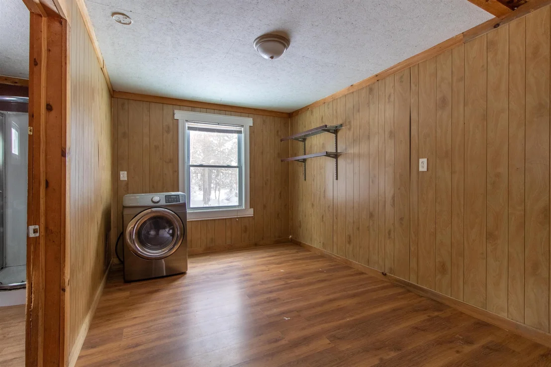 Photo of 266 Collins Mill