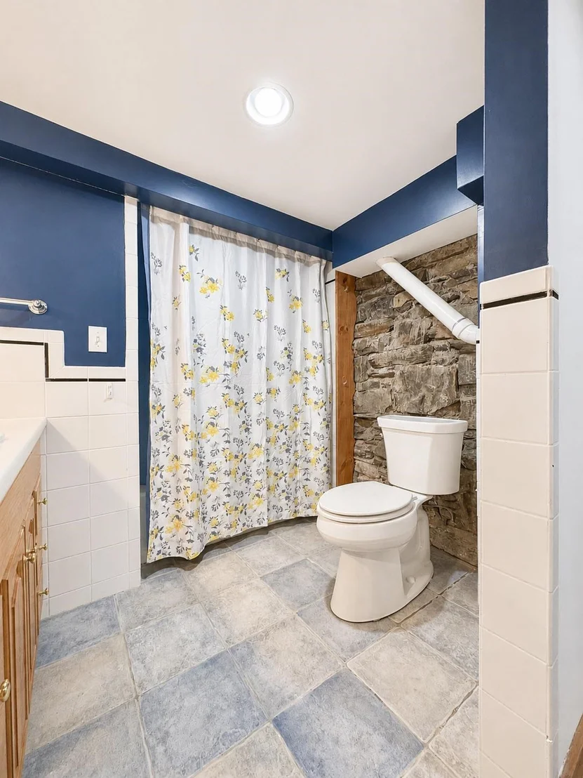 Photo of 244 Walpole Valley