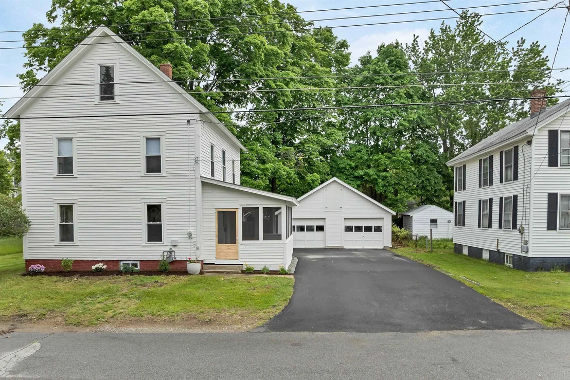 Photo of 33 Spruce