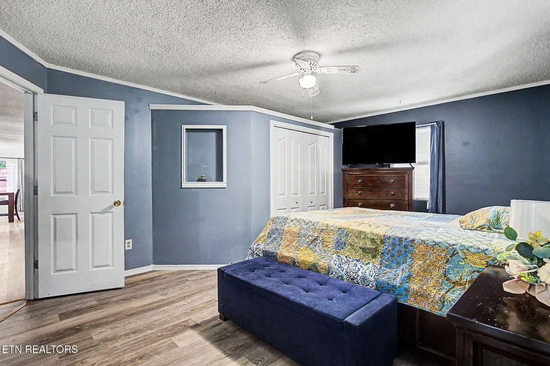 Photo of 2136 Daisy Tr