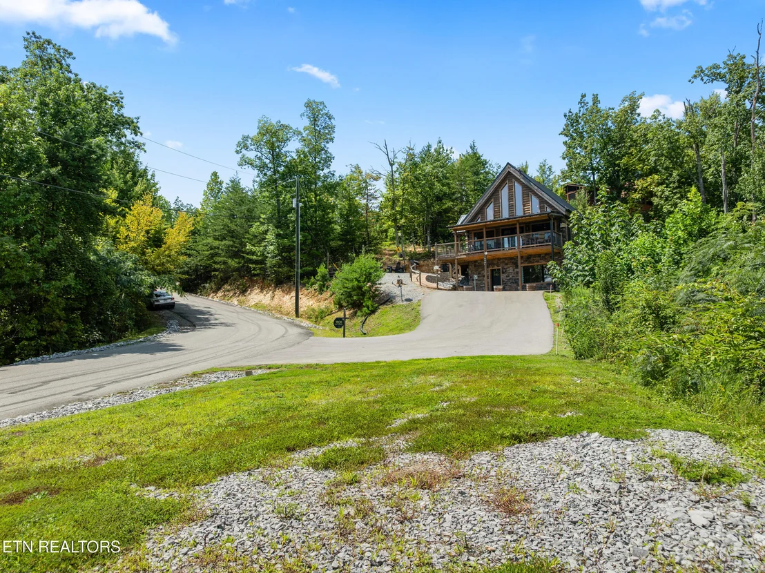 Photo of 1606 Dove Wing Way