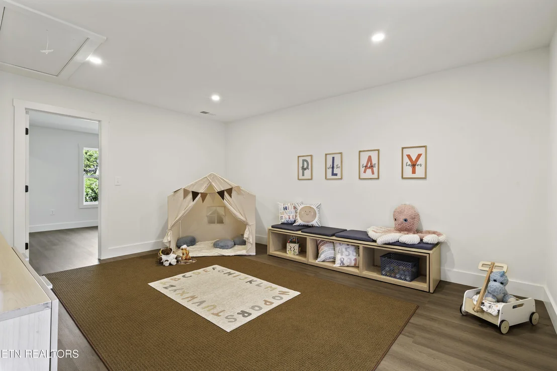 Photo of 1335 Grace Ridge Drive