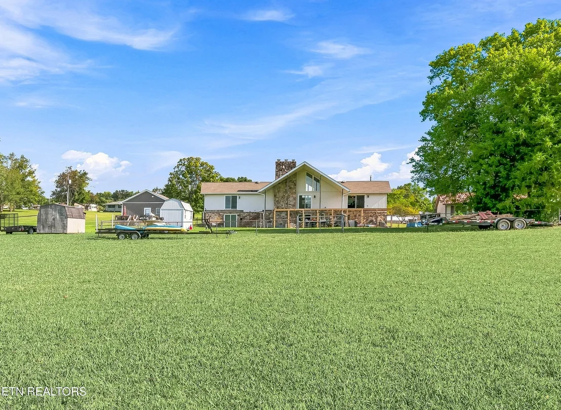 Photo of 382 Edgelake Drive