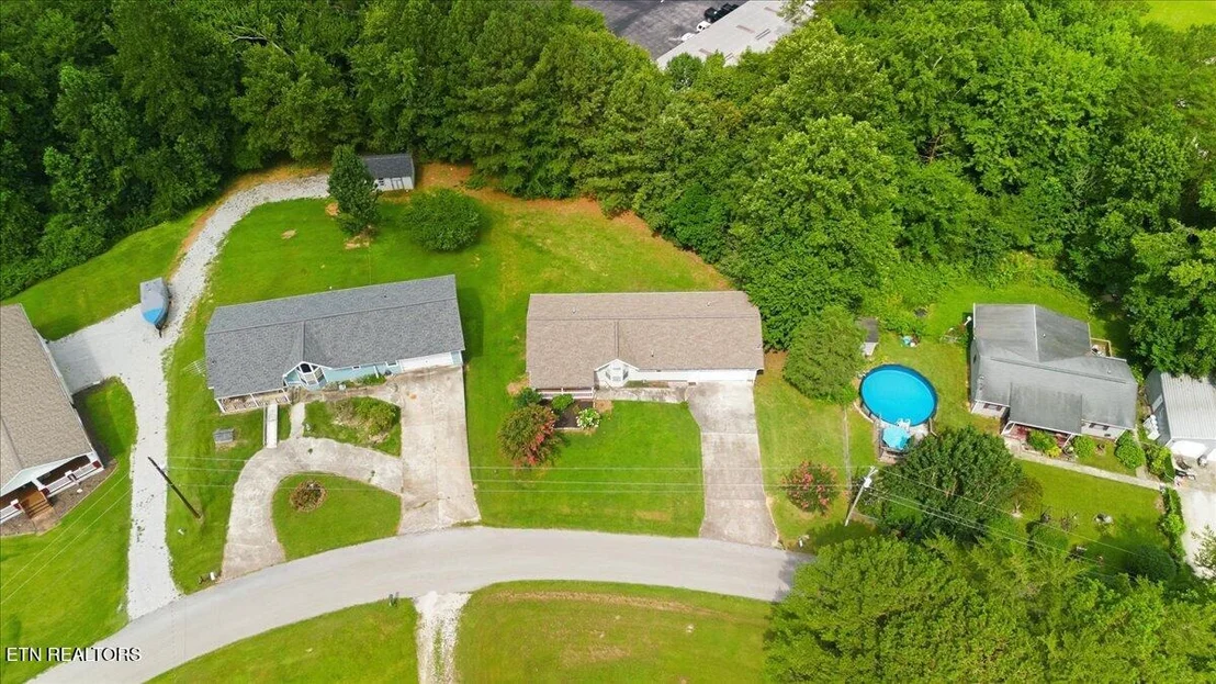 Photo of 142 Oak Drive