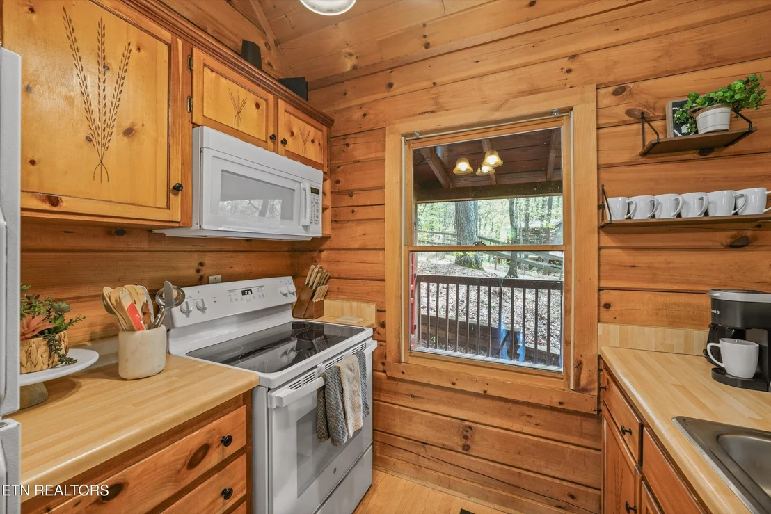Photo of 1575 Sky View Drive