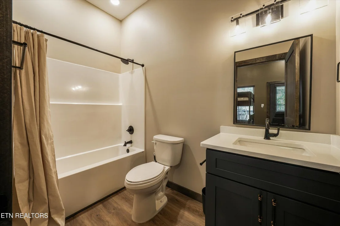 Photo of 432 Hatchet Way
