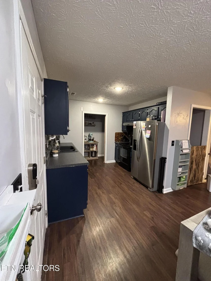 Photo of 9851 Heiskell Rd
