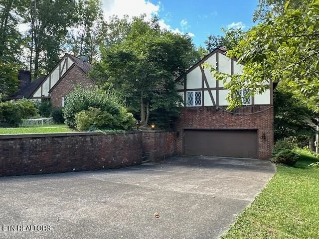 Photo of 348 Ridge Rd