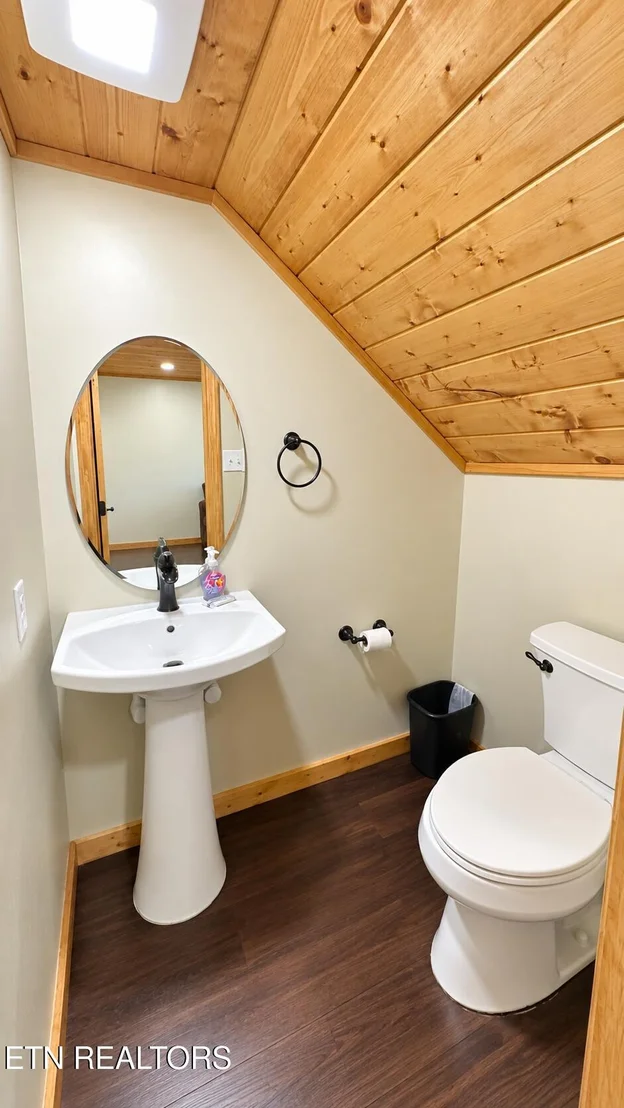 Photo of 2680 High Valley Drive