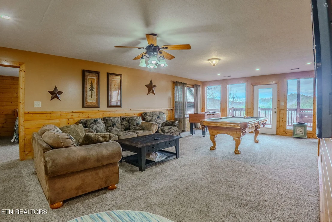 Photo of 4170 Chamberlain Lane