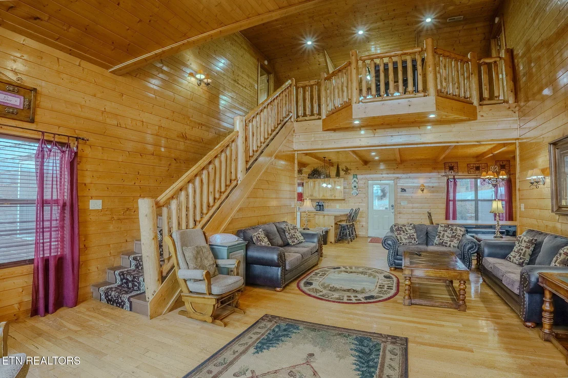 Photo of 4170 Chamberlain Lane
