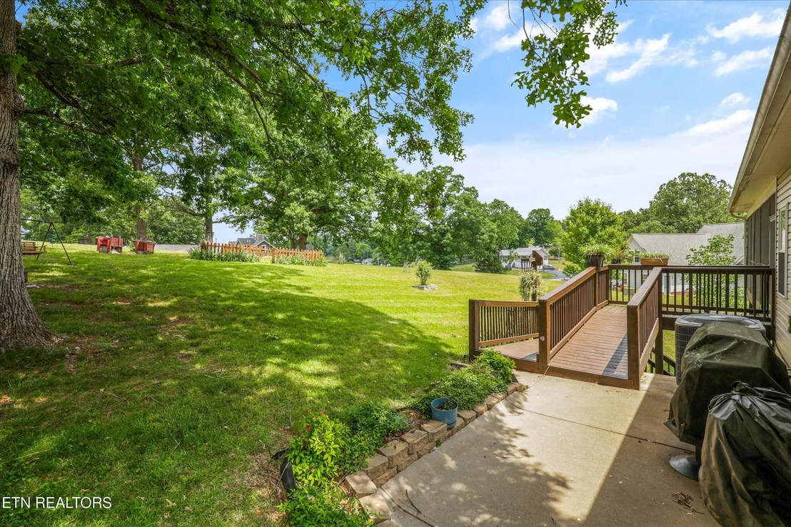 Photo of 1697 Davis Ferry Rd