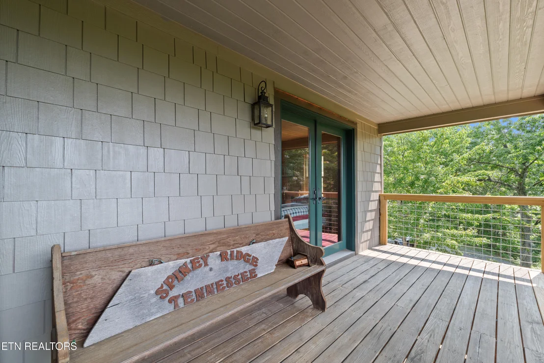 Photo of 1265 Lookout Tr