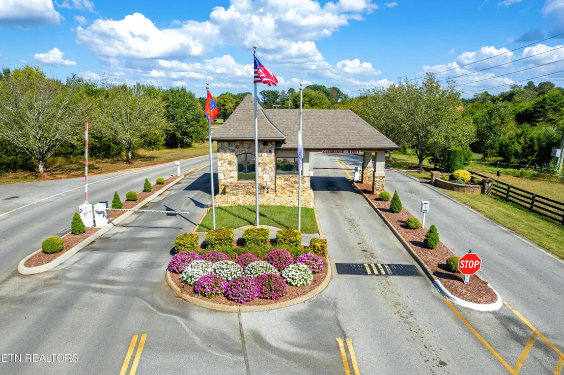 Photo of 310 Pineberry Drive