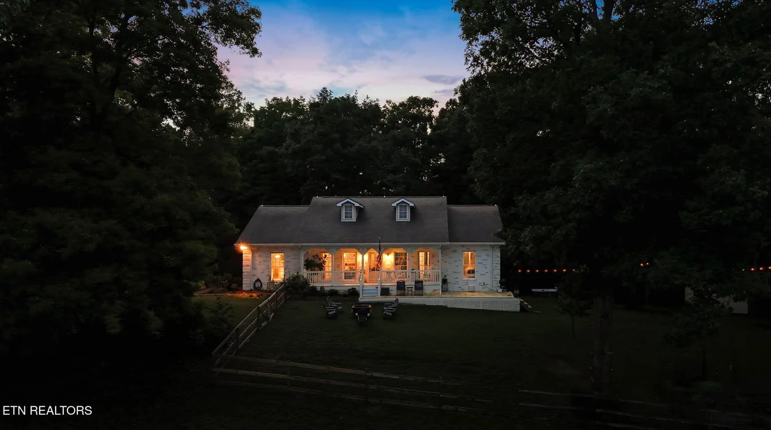 Photo of 664 Armstrong Drive