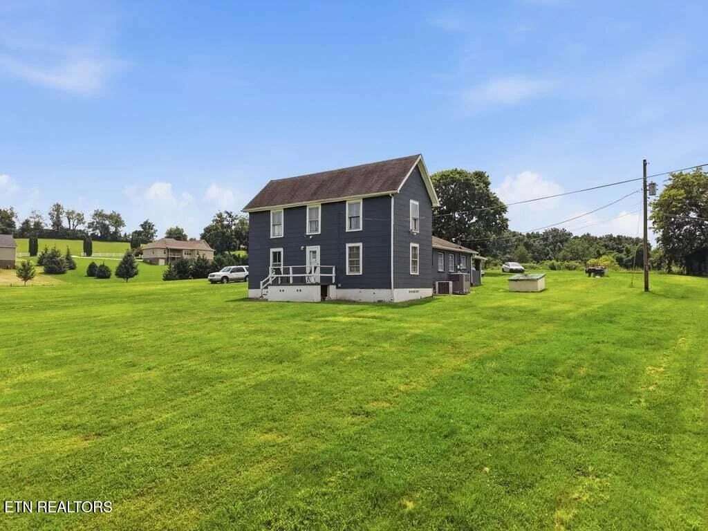 Photo of 990 Dover Rd