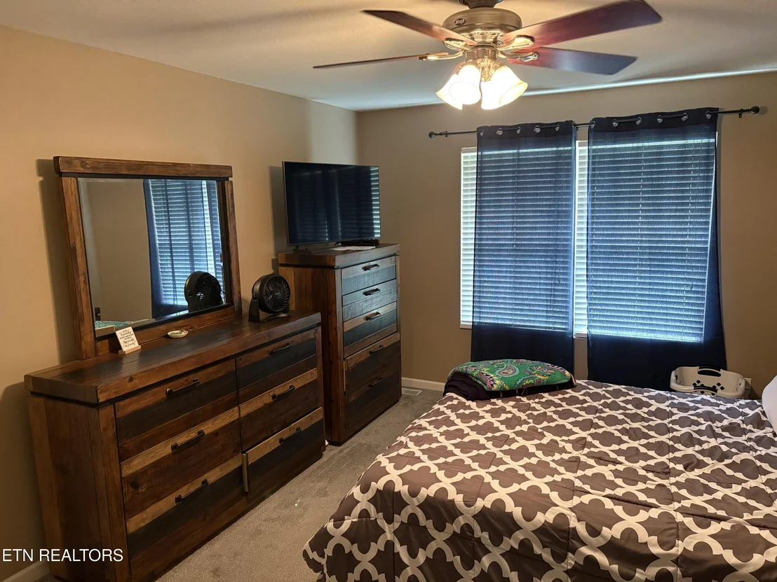 Photo of 1757 River Rd