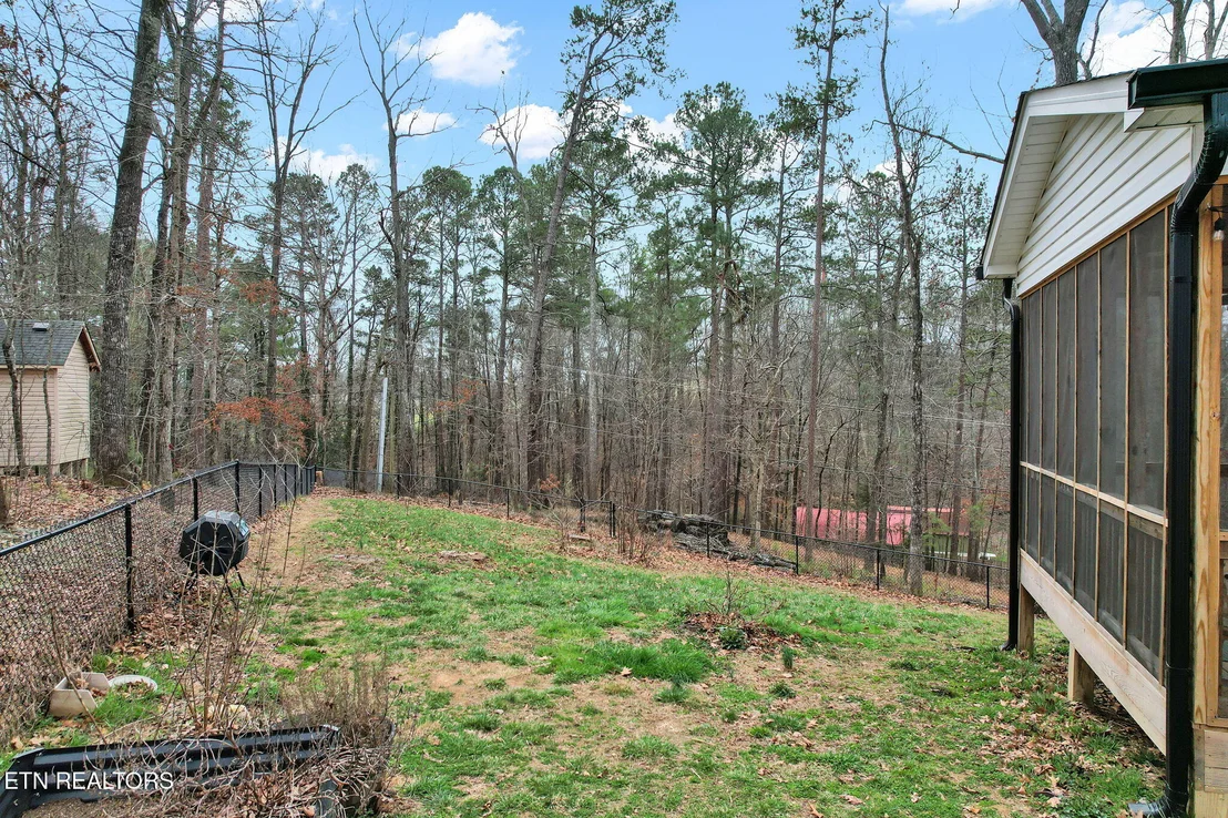 Photo of 110 NE Quail Run