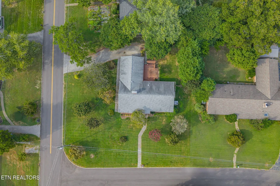 Photo of 220 Sutton Lane