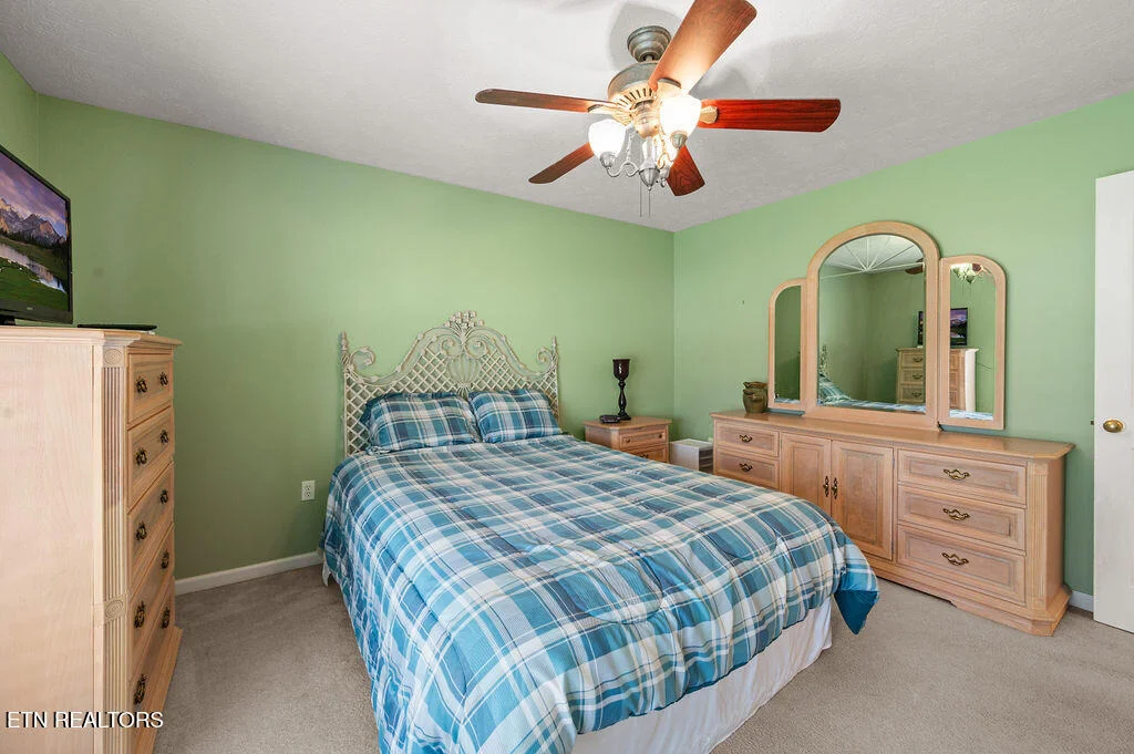Photo of 674 Southview Circle