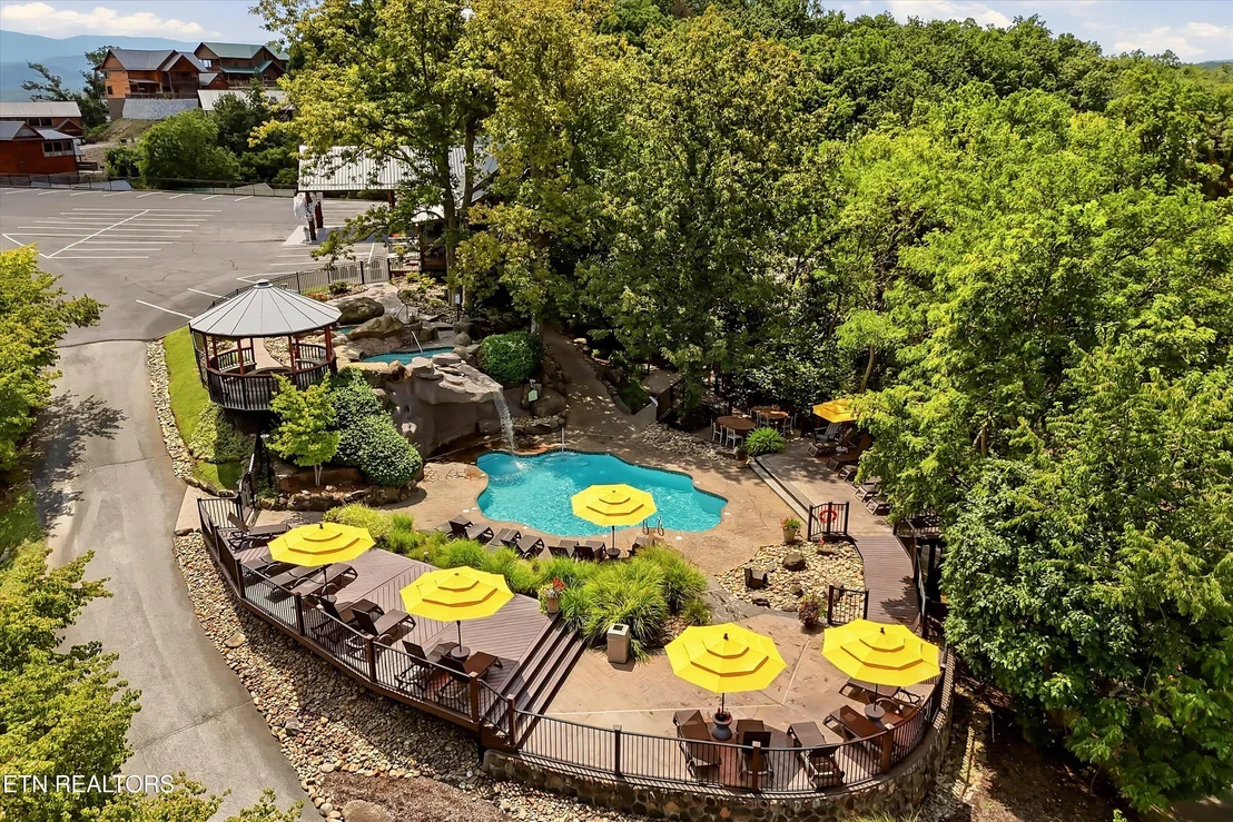 Photo of 919 Deer Run Way