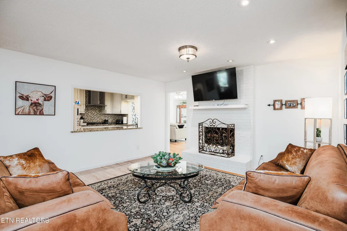 Photo of 269 Mohawk Circle