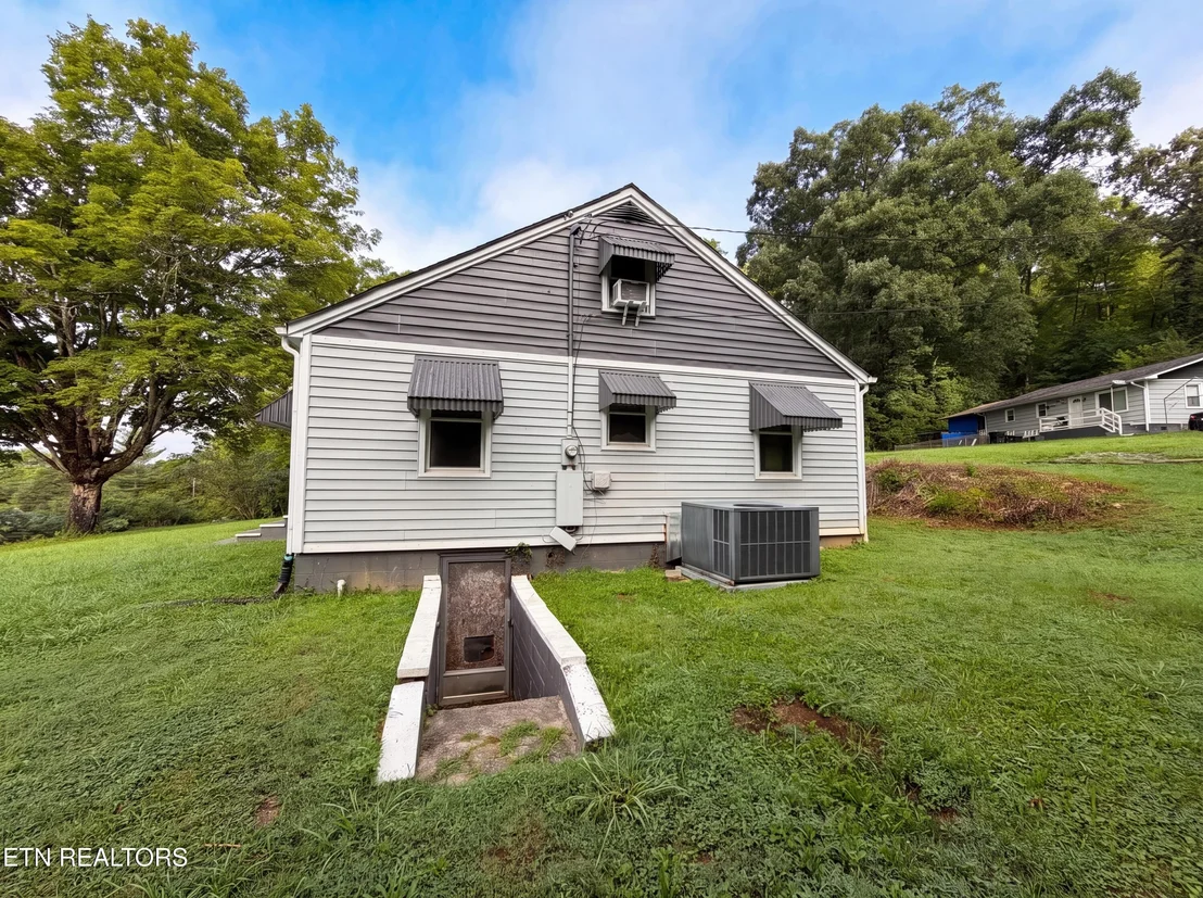 Photo of 119 Old State Circle