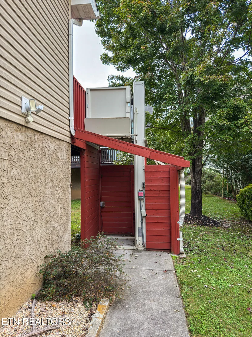 Photo of 851 Plantation Drive