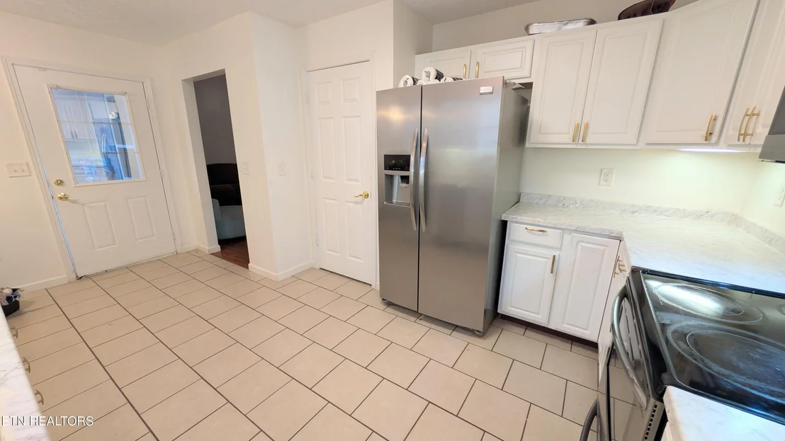 Photo of 447 Cornus Ave