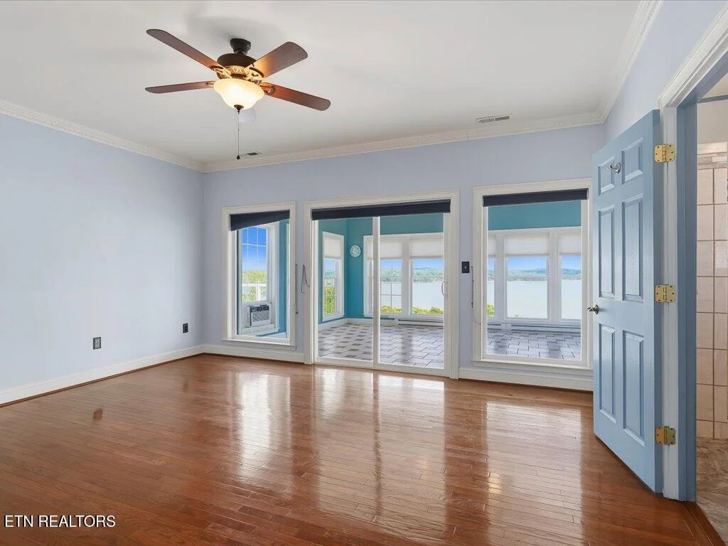 Photo of 311 Alberts Cove