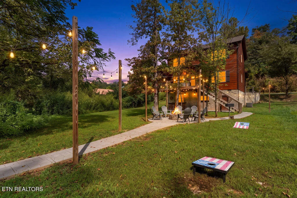 Photo of 3211 Old Mountain Rd