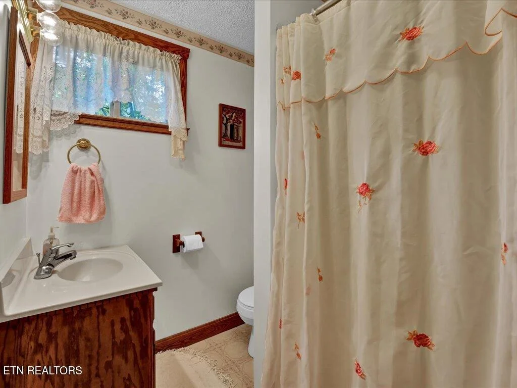 Photo of 434 Henry Clark Lane
